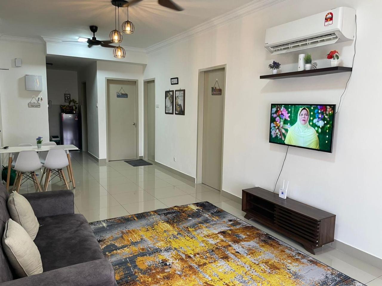 Homestay Shah Rizki@Bali Resident Melaka-Muslim Friedly Exterior photo